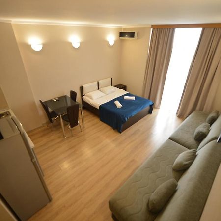 Orbi Apartament Apartment Angisa ภายนอก รูปภาพ